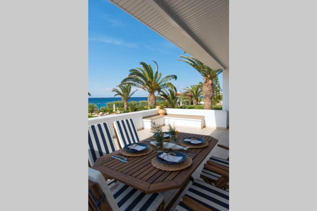 Palmaya Villa, Unique Seafront Experience Vagia  Exteriér fotografie